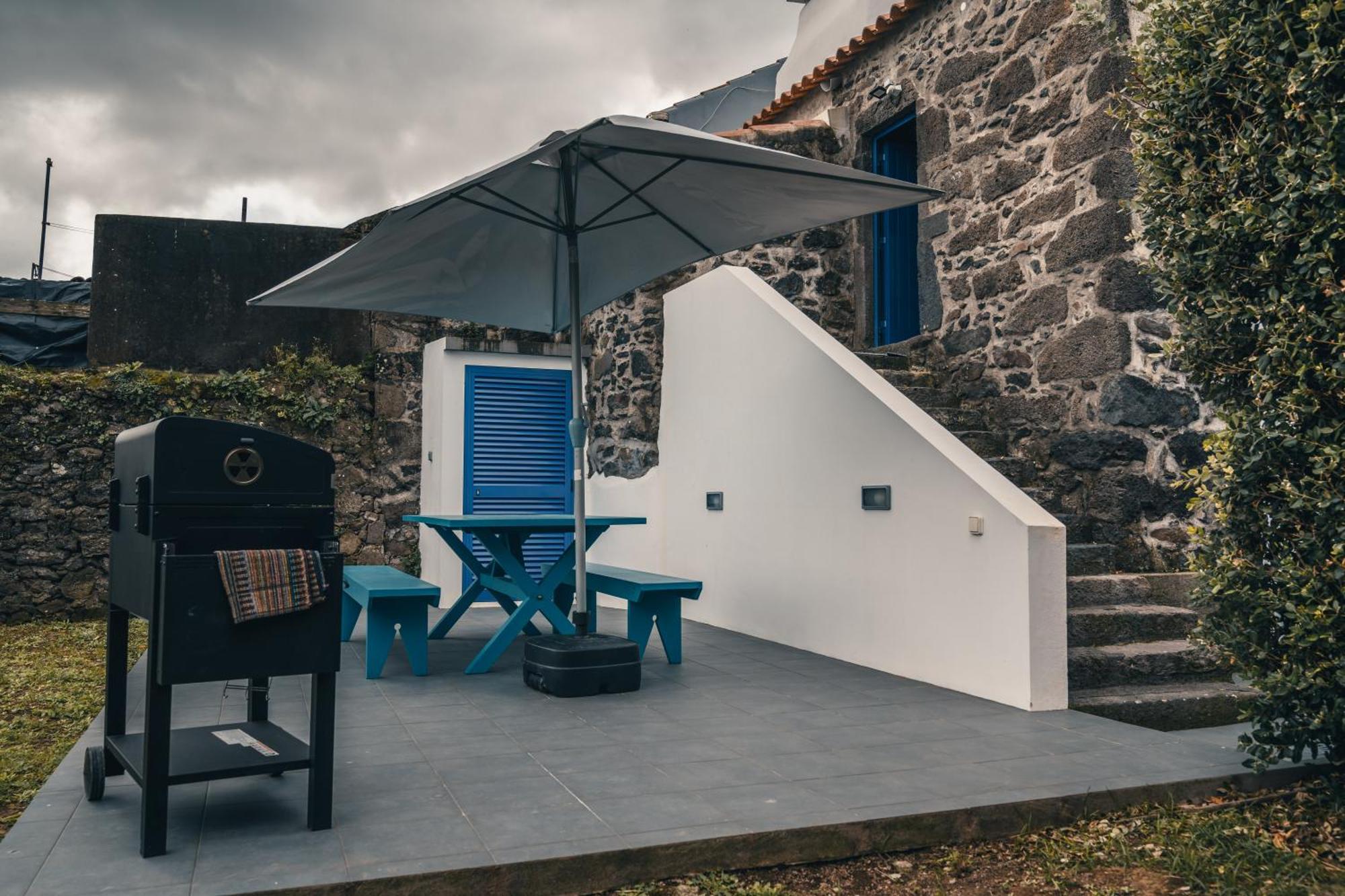 Stone House Villa Achadinha Exterior photo